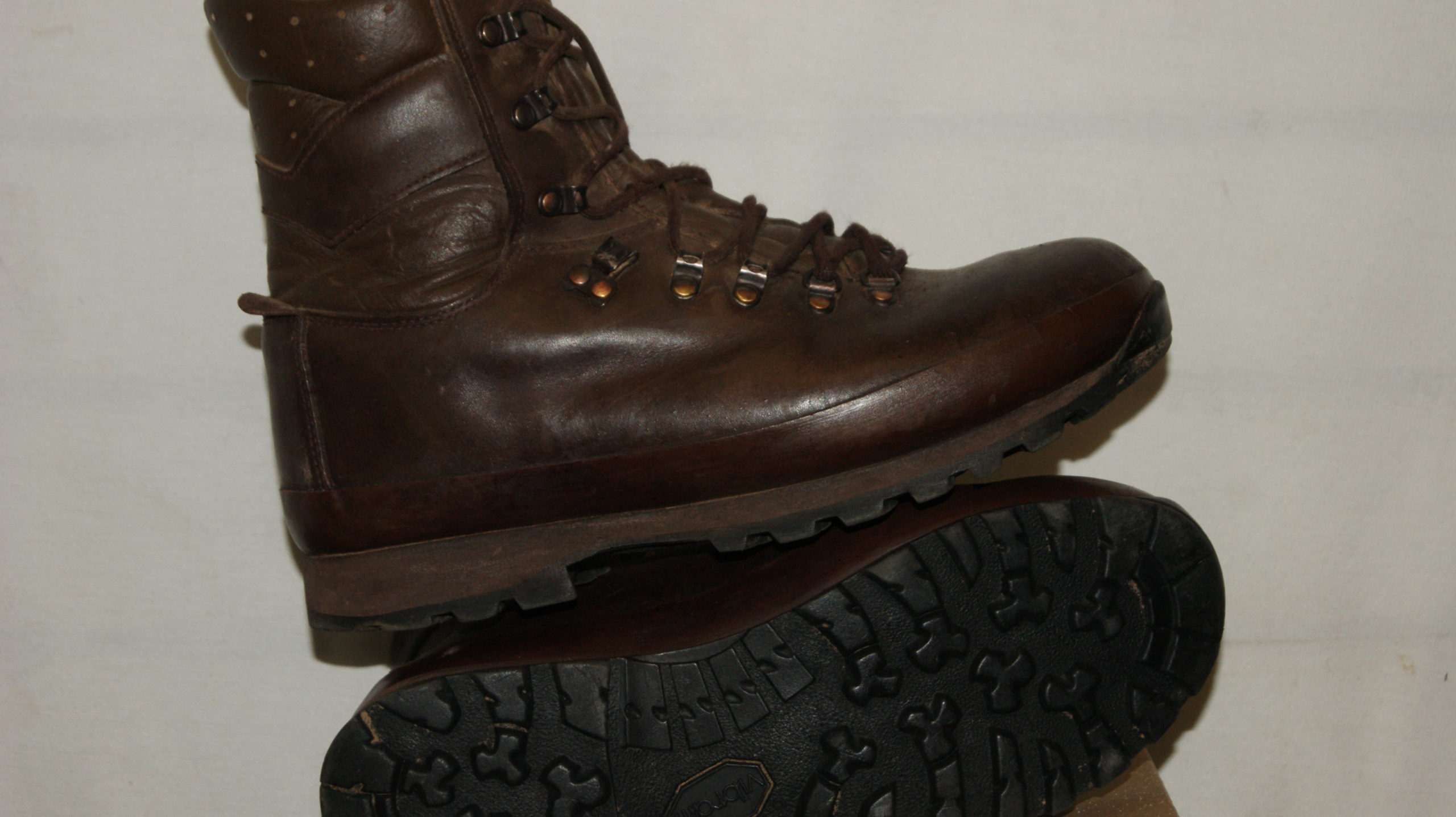 British Ex Army Gore Tex Altberg Boots Brown Leather - Army Shop