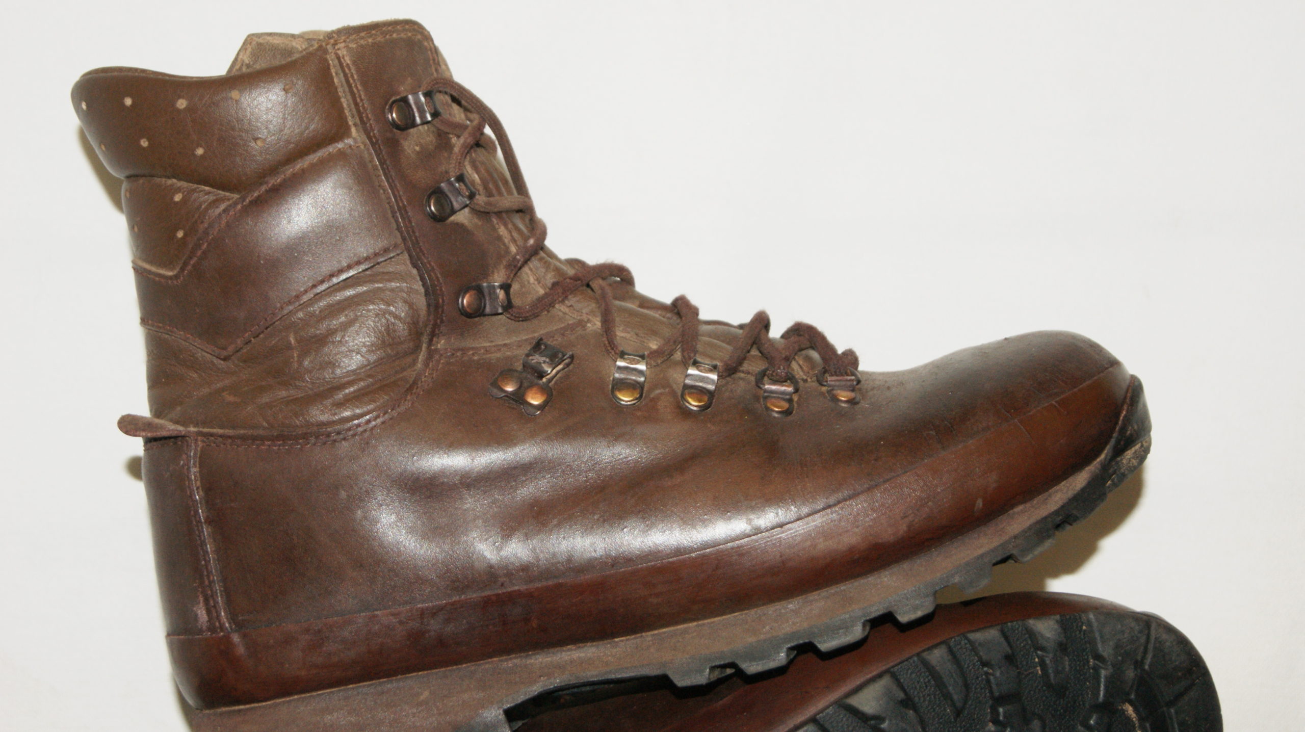 British Ex Army Gore Tex Altberg Boots Brown Leather - Army Shop