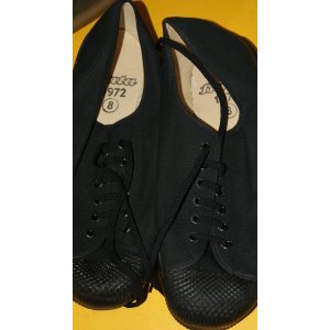 British Army Plimsoles Gym Shoes Size 8 New