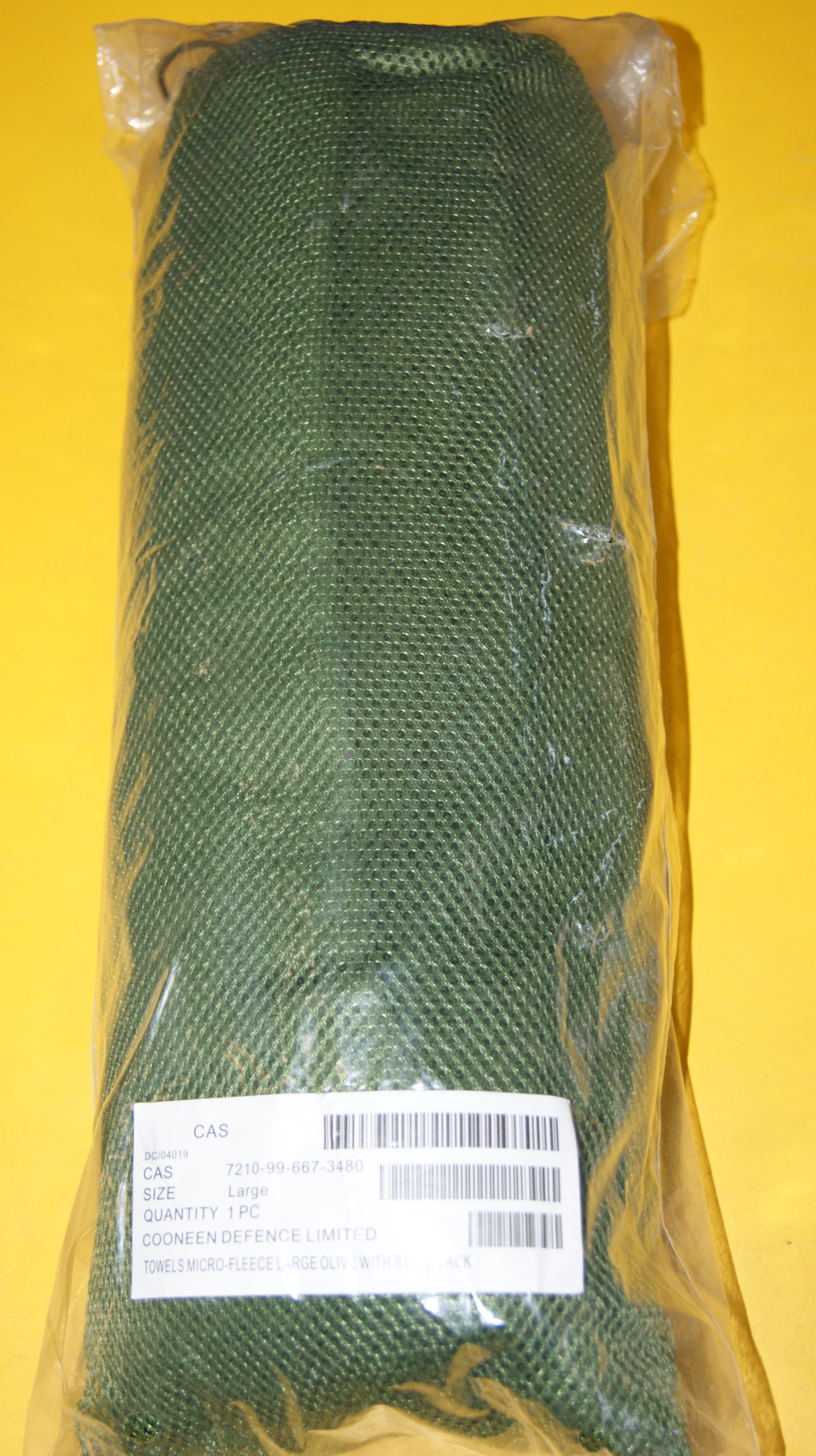 British Army Microfibre/Fleece Combat Towel inc Medium or Large Stuff Sack 