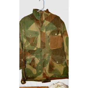 ARMY CLOTHING